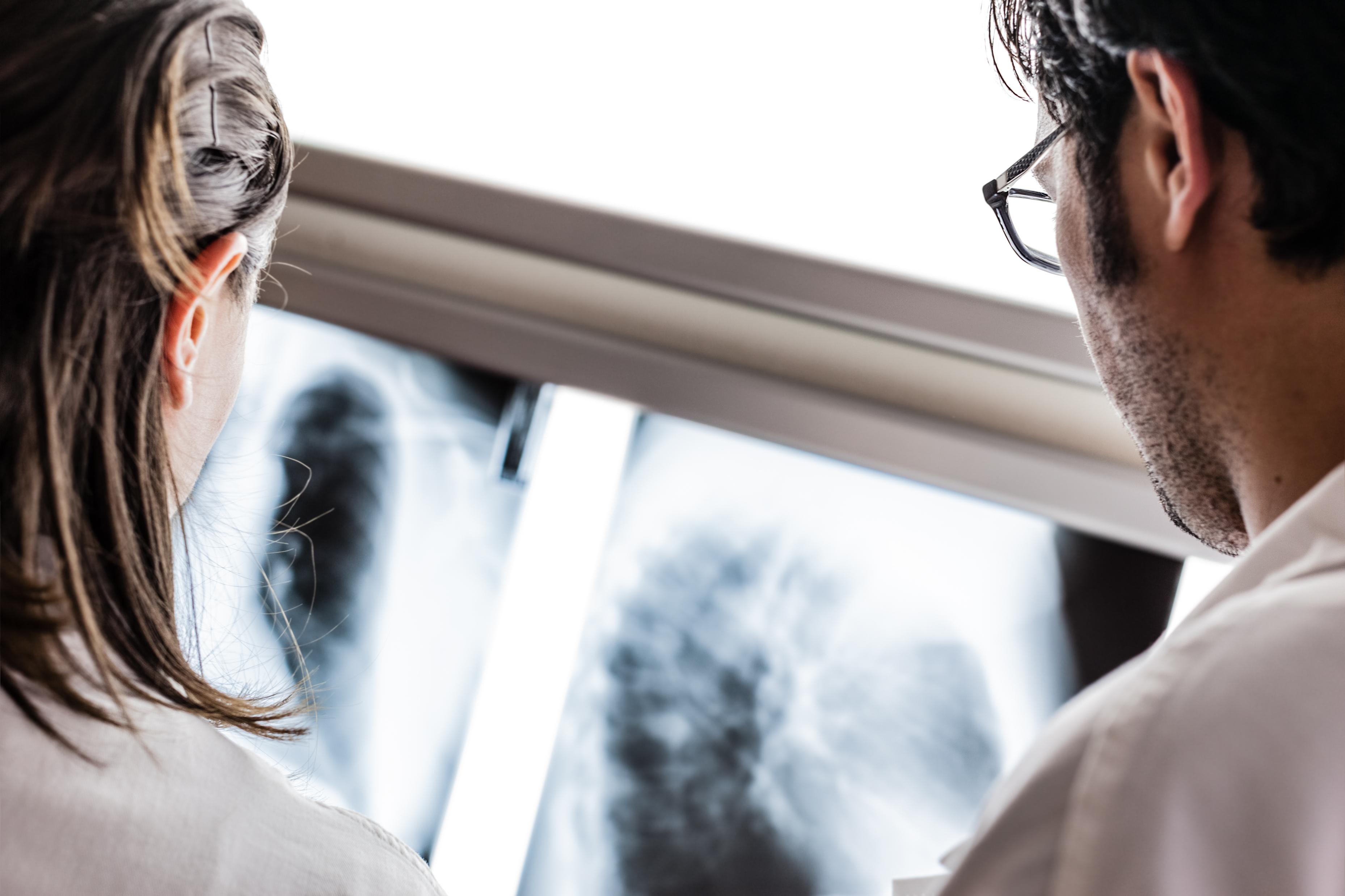 How to manage emotions when lung cancer comes back