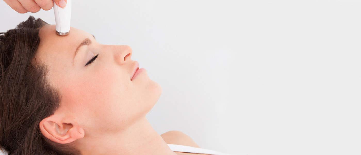 Microdermabrasion: What to Expect During Your Surgery