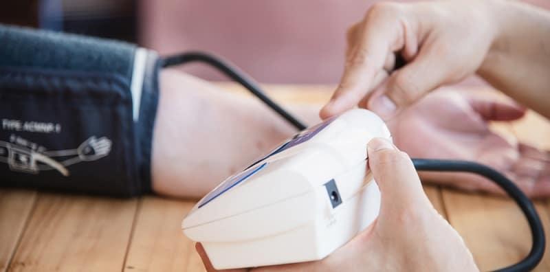 Adakah Makan Garam Boleh Membantu Menurunkan Tekanan Darah Anda?