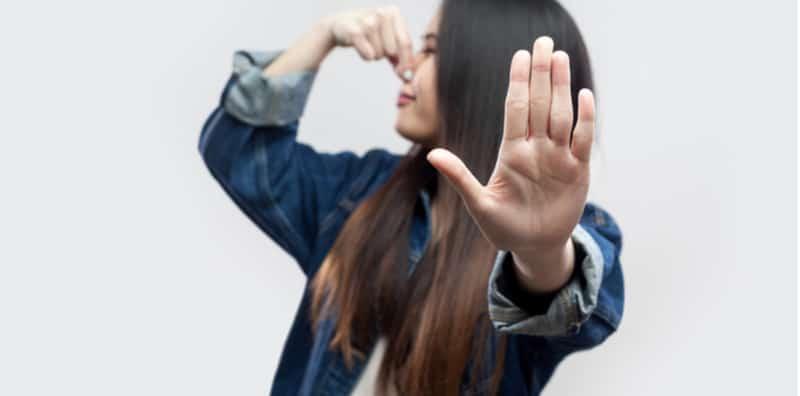 Tak Yakin Nak Bercakap Sebab Bau Mulut, Ini 10 Tip Disarankan Untuk Anda Buat