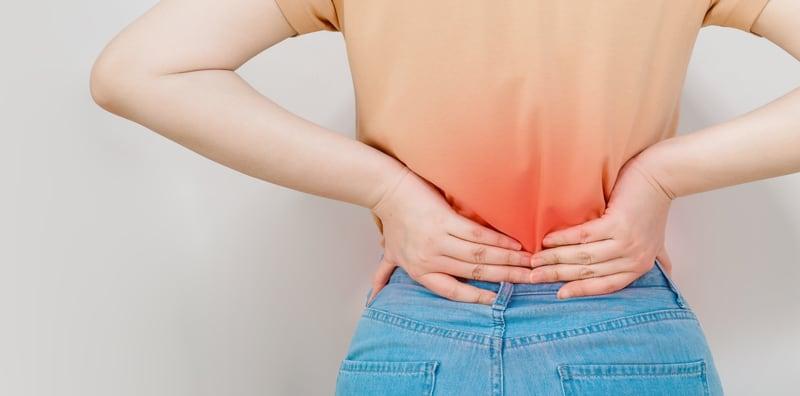 Aduh, Kerap Sakit Belakang? Ini 5 Punca Mengapa Anda Sering Mengalaminya
