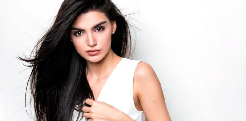 Mahkota Kian Gugur? Apa Kata Cuba 7 Petua Melebatkan Rambut Ini, Berkesan!