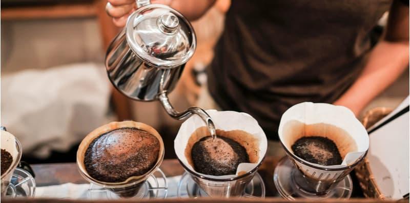 Setiap Hari Anda Wajib Minum Kopi? Ini 5 Cara Untuk Bancuh Kopi Jadi Lebih Sihat