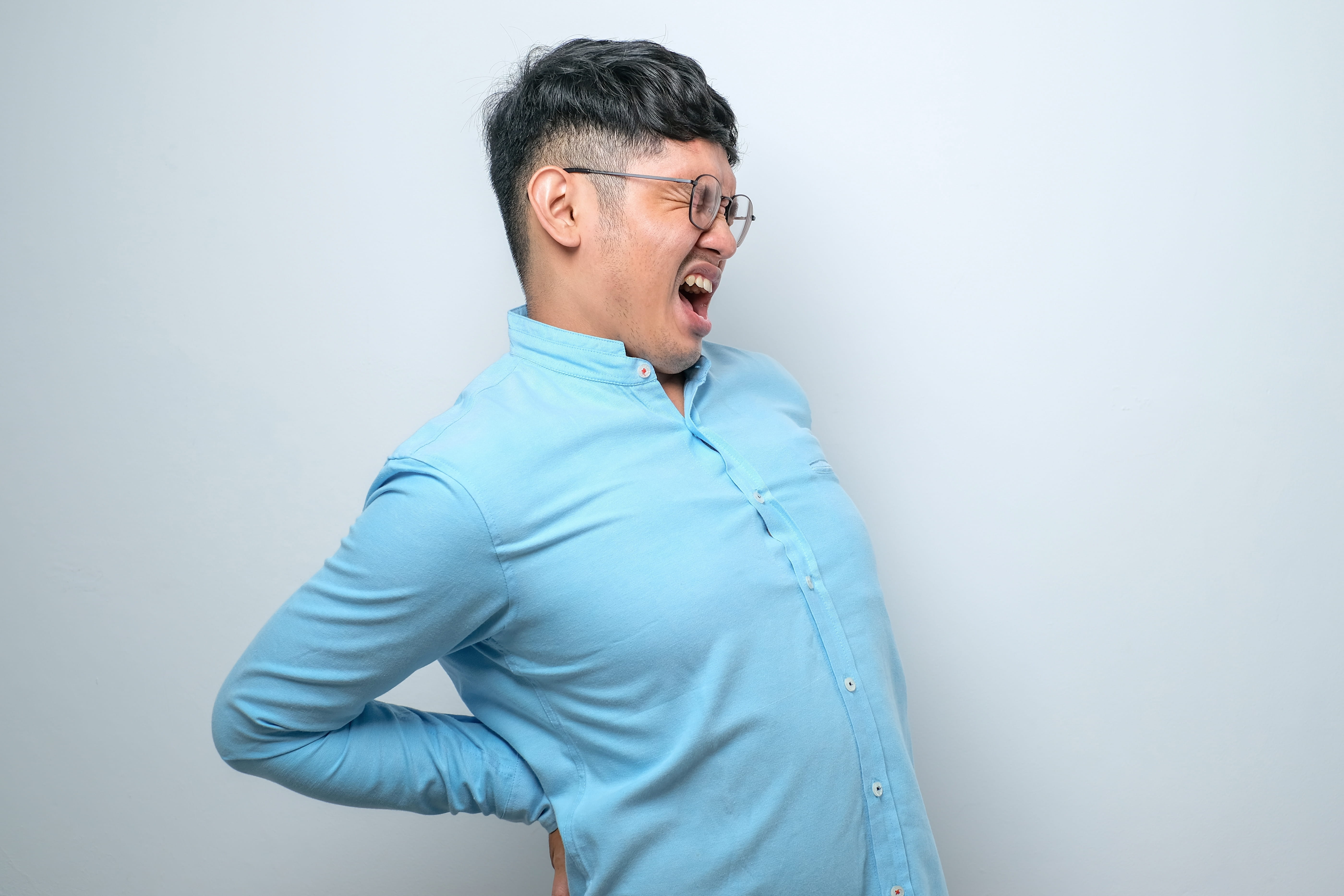 sakit pinggang belakang