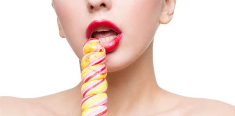 Jangan Cuma Pandai Buat, Ambil Tahu Kelebihan & Kekurangan Seks Oral Ini!