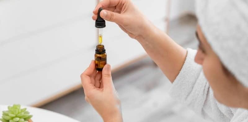 Lambakan Serum Vitamin C Di Pasaran Sampai Tak Tahu Nak Pilih? Ini 6 Tip Penting!