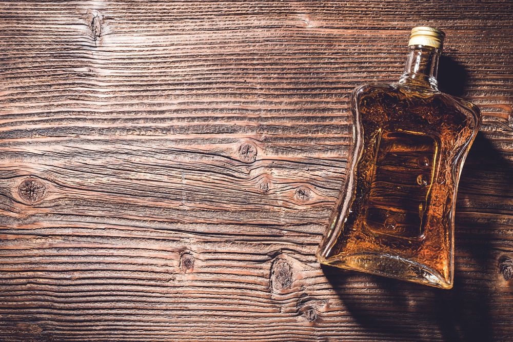 Mengapa Arak Tiruan Boleh Membawa Maut?