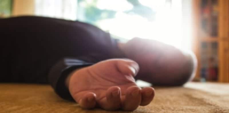 Tiba-Tiba Ada Orang Pengsan Depan Mata Anda, Apa Kena Buat Untuk Bantu?