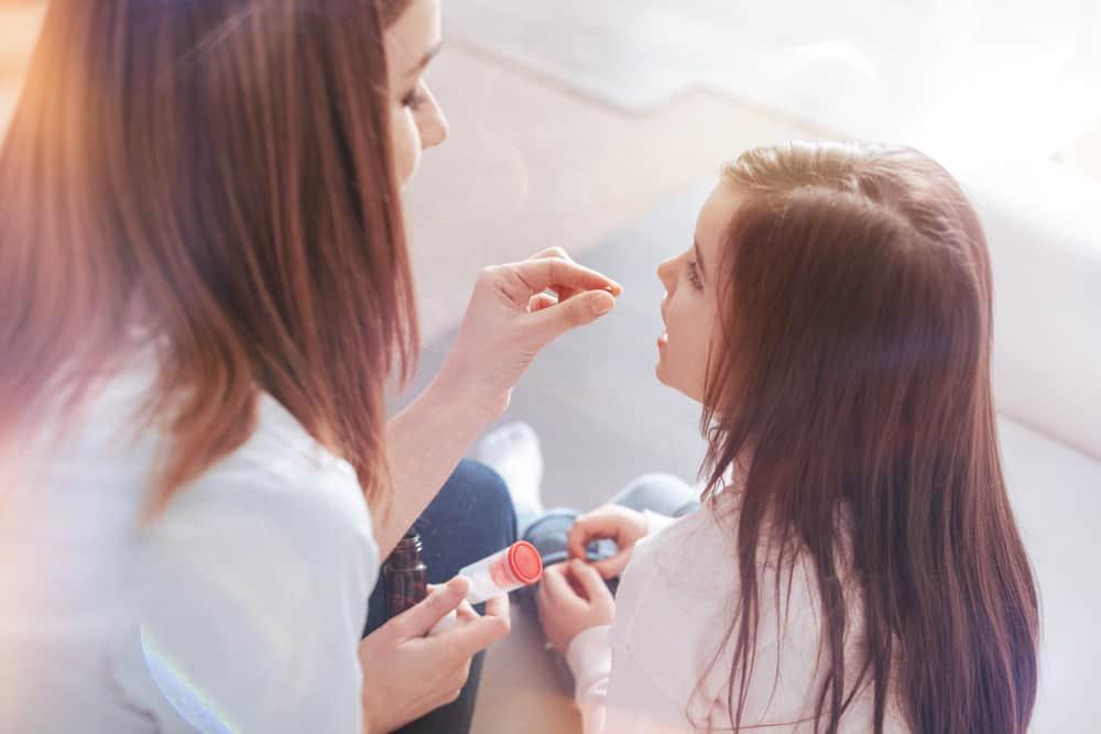 Hati-Hati Jika Nak Beri Anak Aspirin, Ambil Tahu RISIKO BAHAYA Reye Syndrome Ini!