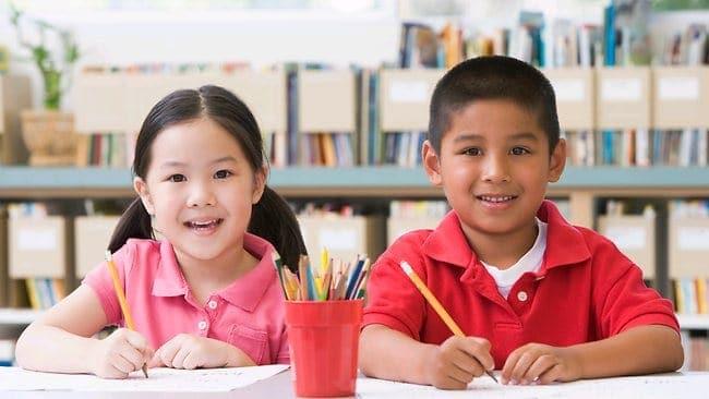 Ibu Bapa Perlu Bijak Dalam Menangani Sindrom Anak Sulung!