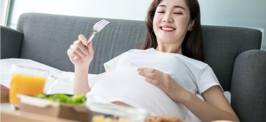 Tak Salah Mengidam Tapi 5 Jenis Makanan Ini Ibu Perlu ELAKKAN!