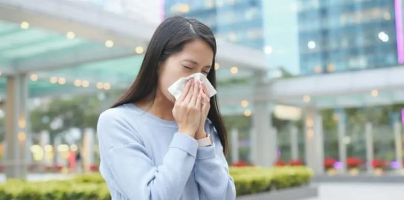 Tip Mencegah Alergi Di Tempat Kerja, Bukan Hanya Dengan Memakai Topeng Muka!