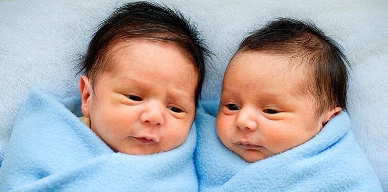 Bersalin Bayi Kembar, Mana Lebih Selamat, Beranak Czer Atau Normal? Ibu Kena Tahu Ini