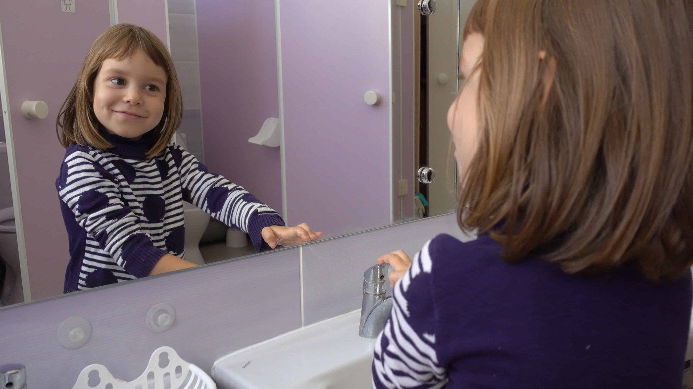 Teknik Mudah Didik Anak Jaga Kebersihan Diri