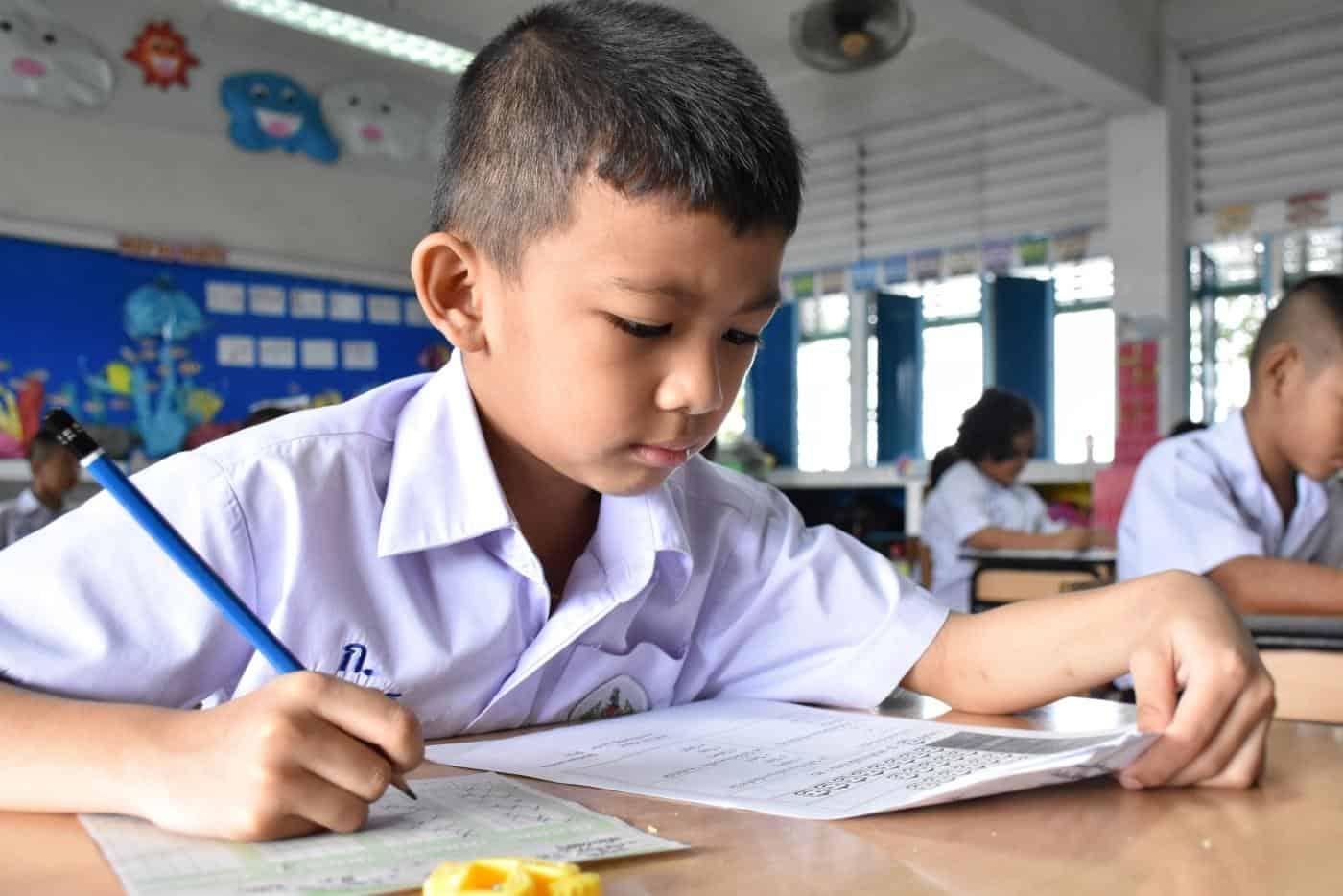 Peperiksaan dan Perkembangan Kanak-kanak