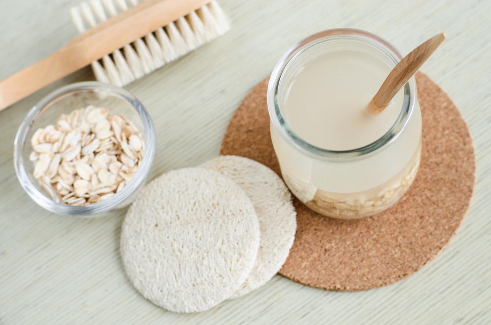 oatmeal bath, skin care, itchy skin, flea bites