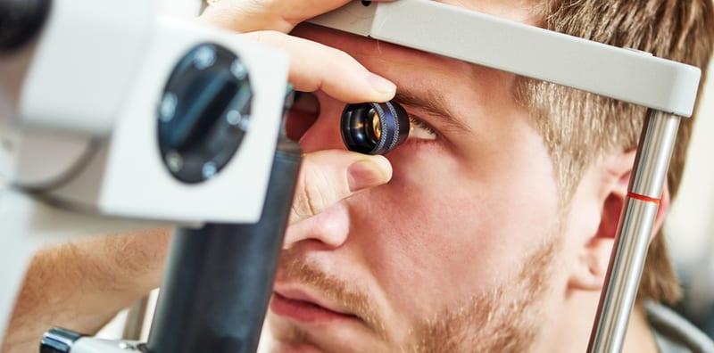 Glaukoma Boleh Menyebabkan Mata Buta? Ambil Tahu Simptom, Risiko & Rawatan Ini