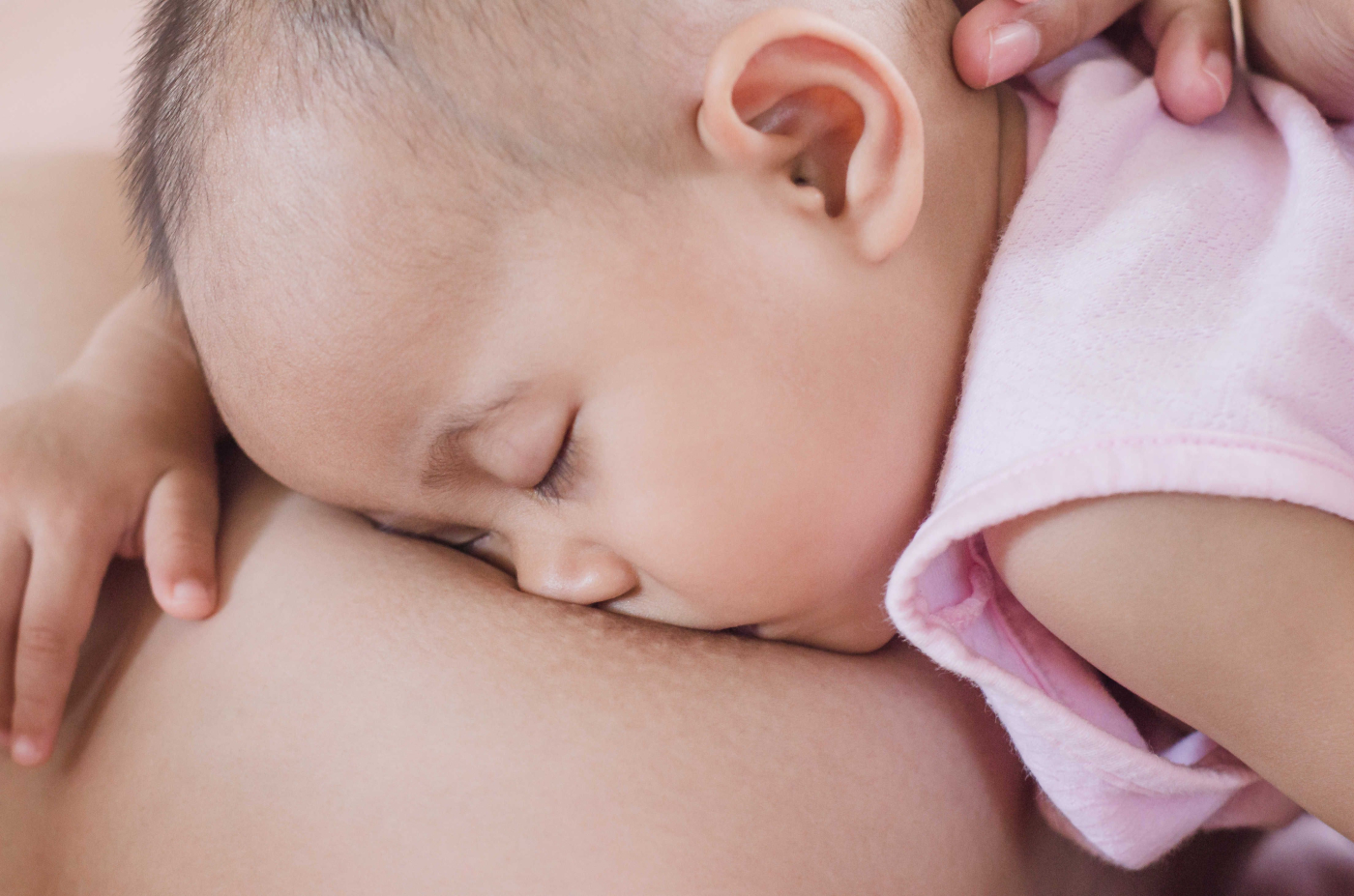 Kolostrum: Apakah Manfaatnya Kepada Bayi Anda?