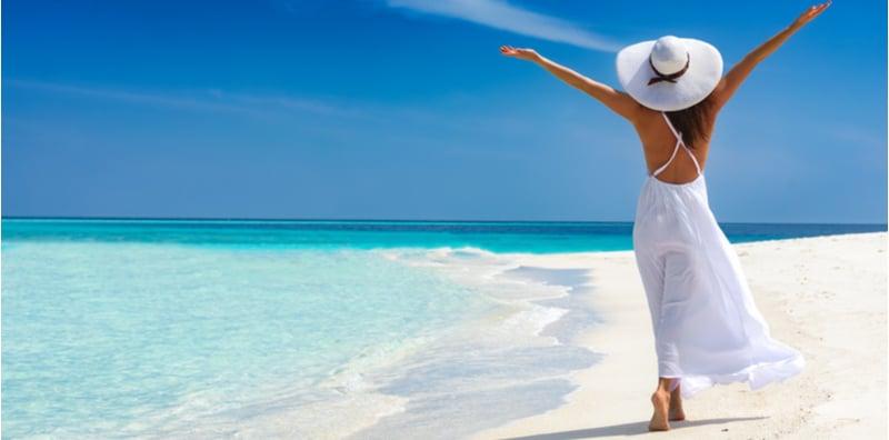 Suka Berkelah & Mandi Laut? Ini 5 Kebaikannya Buat Anda Ingin Ke Pantai Lagi!