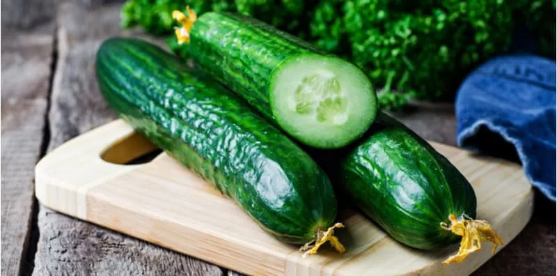 Adakah Anda Makan Atau Buang Kulit Timun? Rupanya Ia Bagus Untuk Kecantikan Kulit Anda!