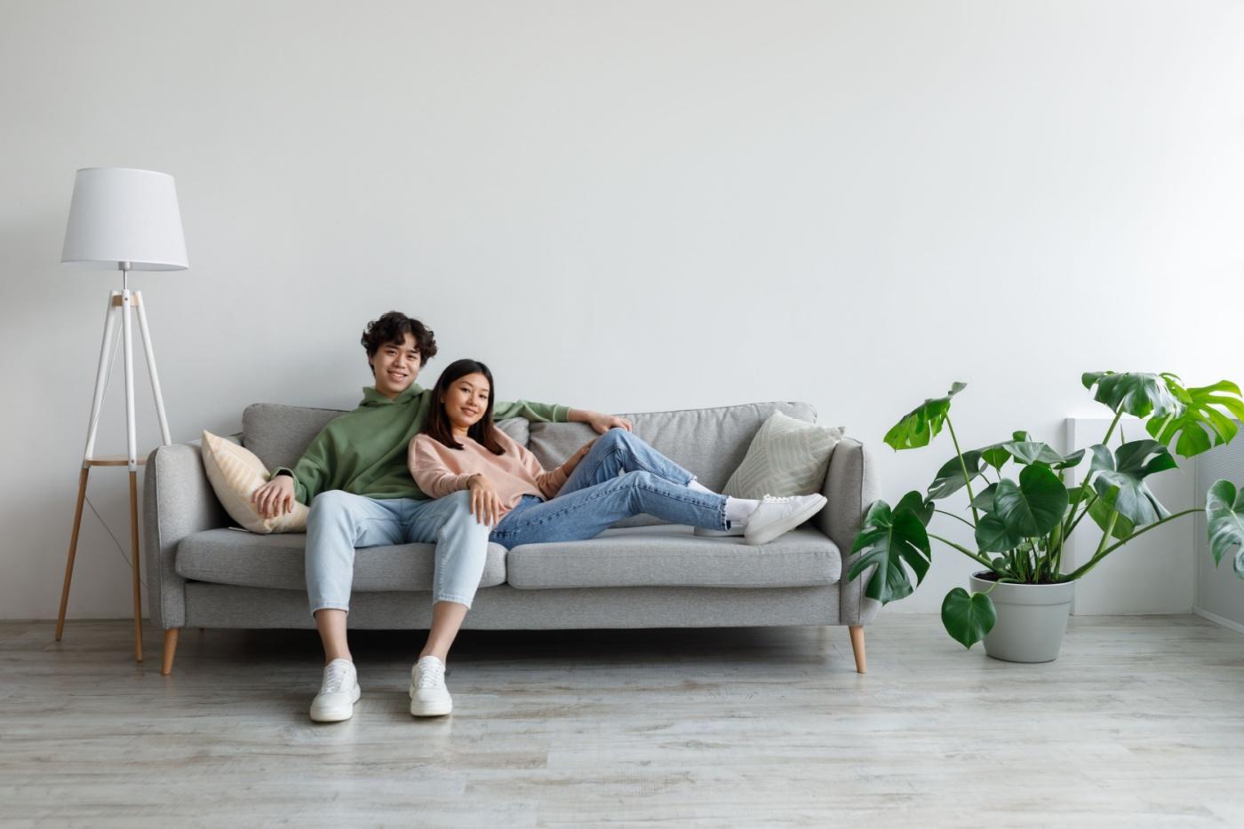 7 Posisi Bercinta Suami Isteri Yang Unik, Boleh Buat Pasangan Tersenyum!