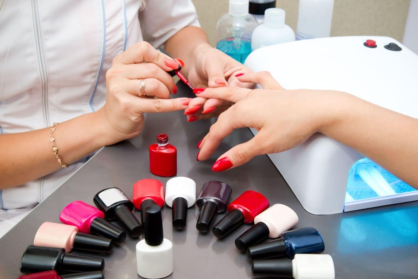 Selamat Ke Buat Manicure Masa Hamil? Ini BAHAYA Yang Ramai Tak Pernah Ambil Tahu!