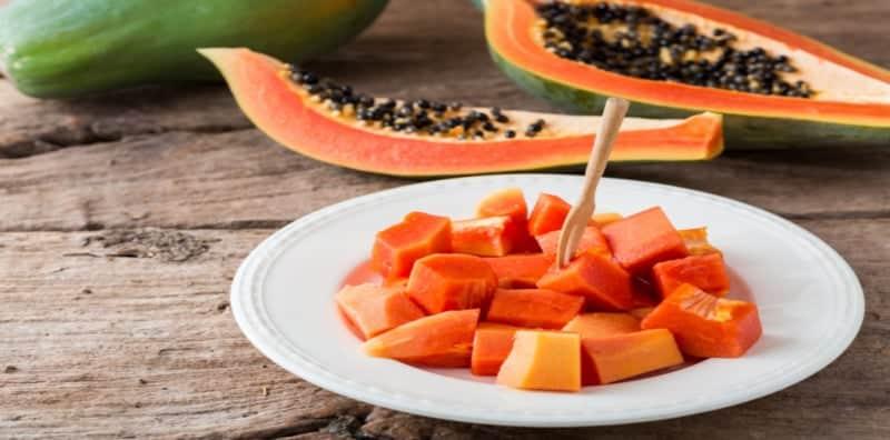 Suka Makan Betik? Bagus! Ini Khasiatnya Pada Tubuh Anda