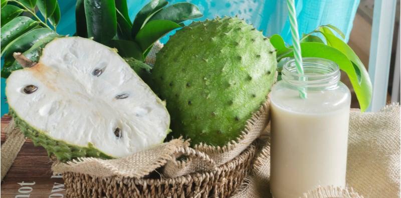 Banyak Manfaat Bila Anda Suka Makan Durian Belanda, Ia Bagus Untuk Penjagaan Buah Pinggang!