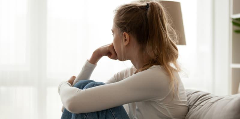 “Jauh Sangat Dengan Tuhan, Sebab Tu Banyak Masalah”- Jangan Katakan Ini Pada Orang Depresi