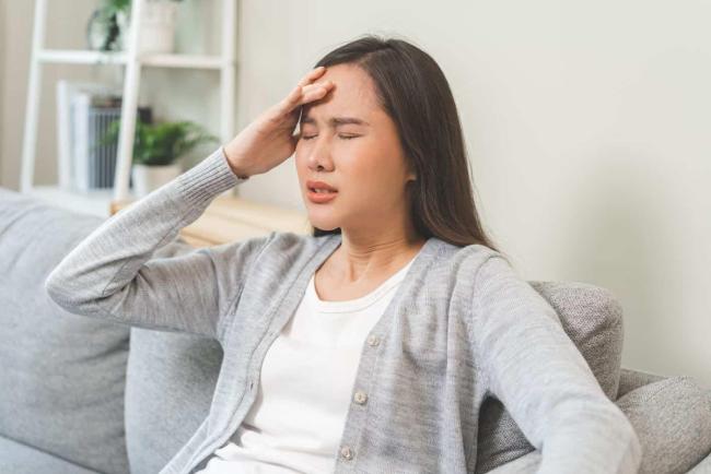 Tak Semua Sakit Kepala Itu Sebab Migrain, Tapi Ini Petanda Kepala Berdenyut Anda Itu Bahaya!