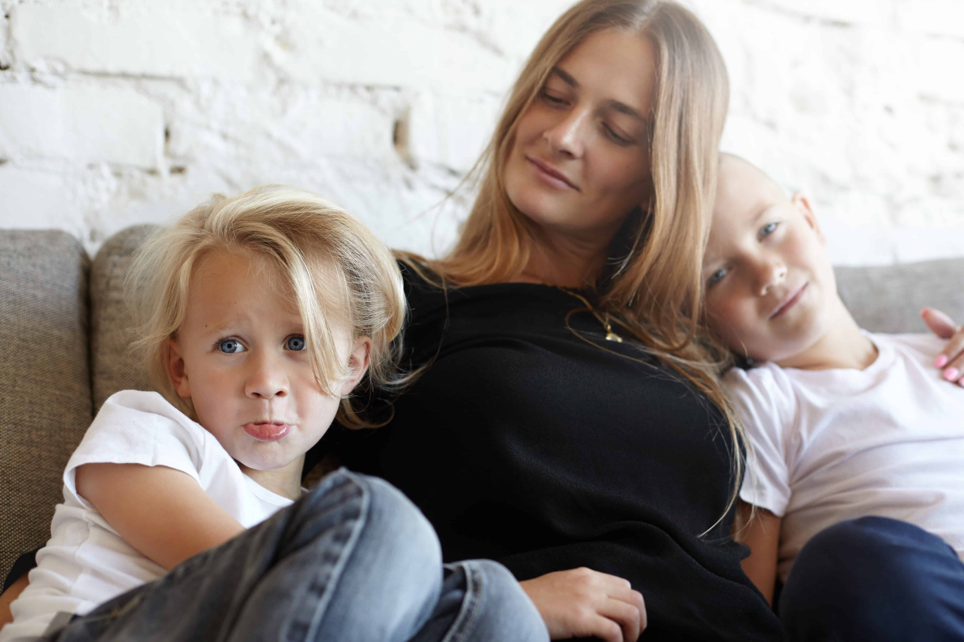 Anak Kesayangan Ibu Atau Bapa, Normal@Pilih Kasih?