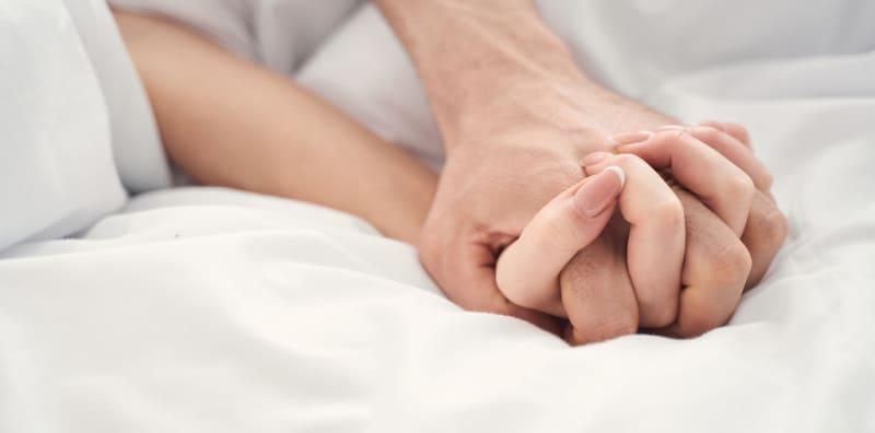 Sekejap Rasa Tak Puas, Lama Pula Rasa Penat, Berapa Lama Hubungan Intim Yang NORMAL?