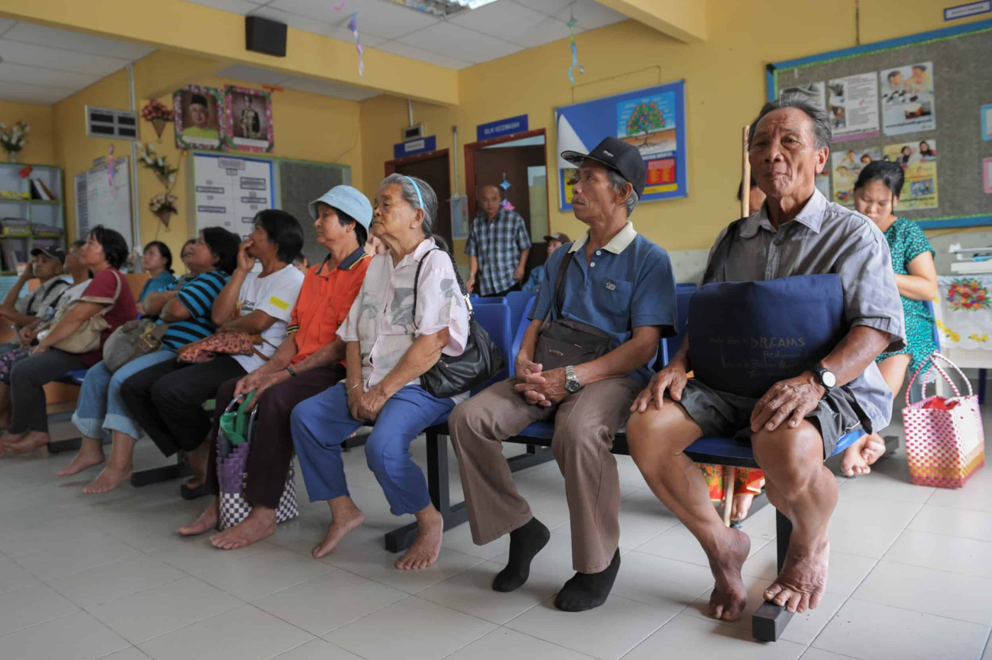 Penjagaan Geriatrik: Lindungi Warga Emas Dengan Vaksin