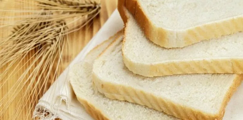 Susah Nak Tidur Malam? Mungkin Ia Kerana Roti Putih Yang Anda Makan Tadi!