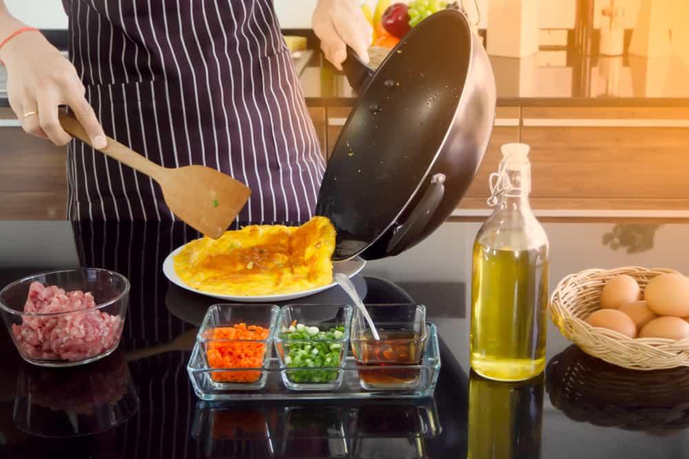 Jika Begini Rupa Kuali Anda, Buang Ia Sekarang!