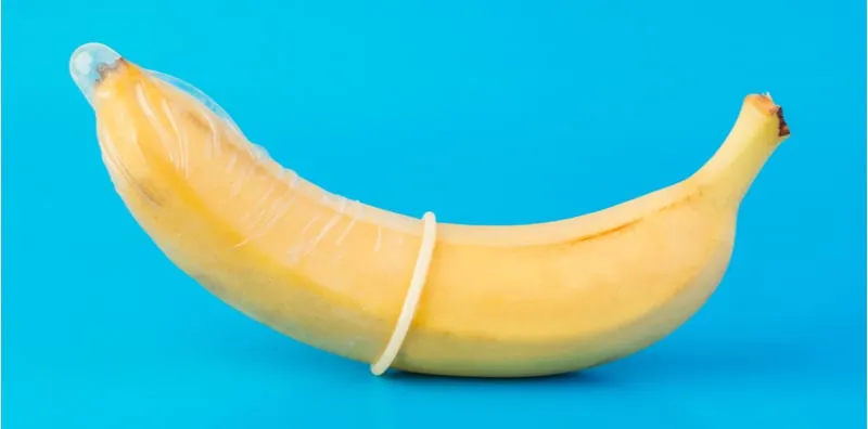 Ramai Suami Isteri Tanpa Sedar Buat 10 Cara Pakai Kondom Yang Salah Ini, BAHAYA!