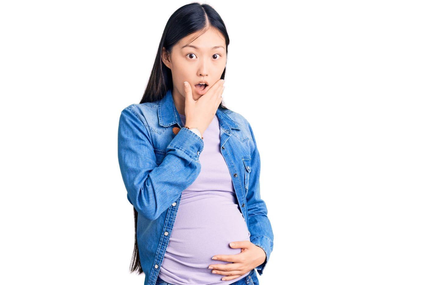 Banyak Sangat Pantang Larang Ibu Hamil? Jangan Pening-pening! 3 Benda Ini BUKAN MITOS!