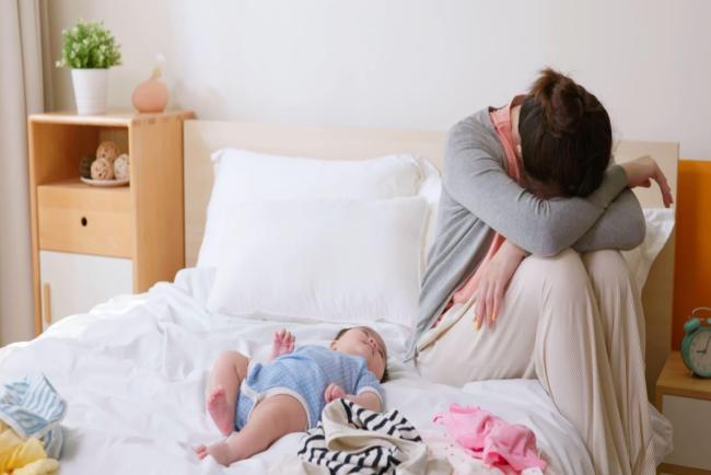Boleh Ke Ibu Dengan Kemurungan Lepas Bersalin Terus Menyusukan Bayi?