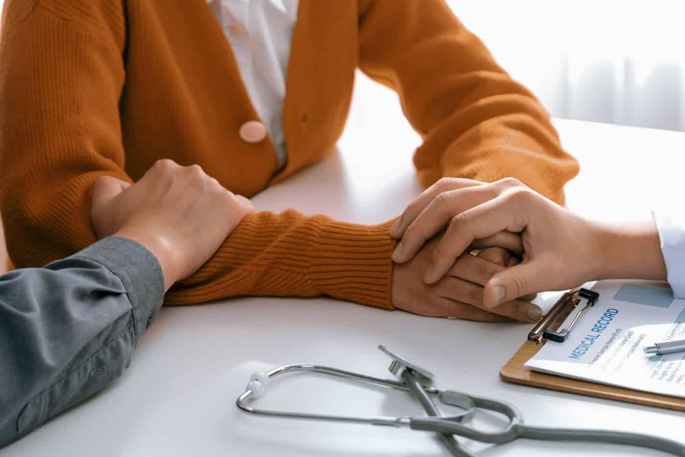 “Tak Kisah Hamil Lambat, Sebab IVF Kan Ada", Ini 7 Mitos Tentang Kemandulan