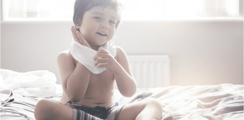 7 Kaedah Berkesan Ajar Anak Pakai Baju Sendiri - Ibu Bapa PERLU Tahu!