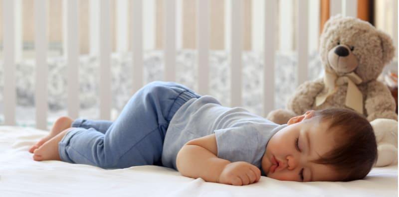 Baby Susah Nak Tidur Jika Tak Didodoi? Ini 7 Cara Melatih Bayi Tidur Sendiri