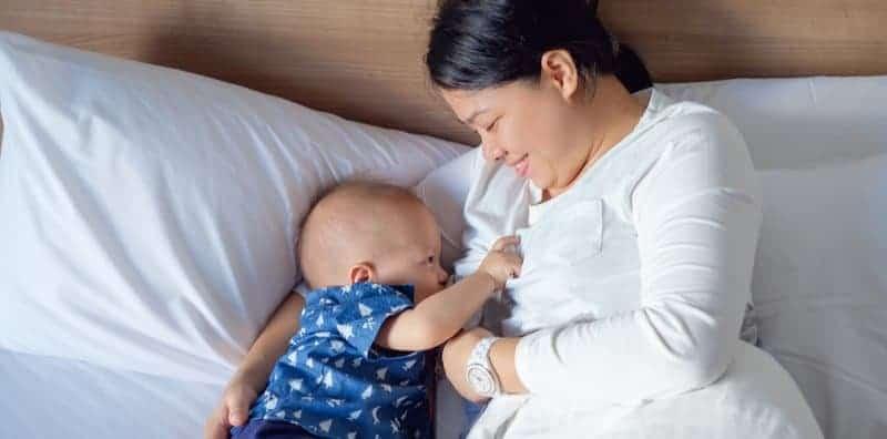 Elak Mengandung Ketika Menyusu Badan, Ada 9 Pilihan SELAMAT Untuk Ibu & Si Manja