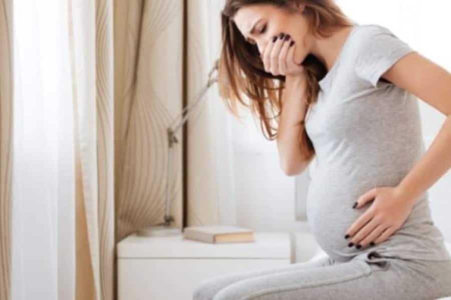 Elak Bersama Ketika Awal Mengandung Jika Ibu Alami 7 Tanda Ini!
