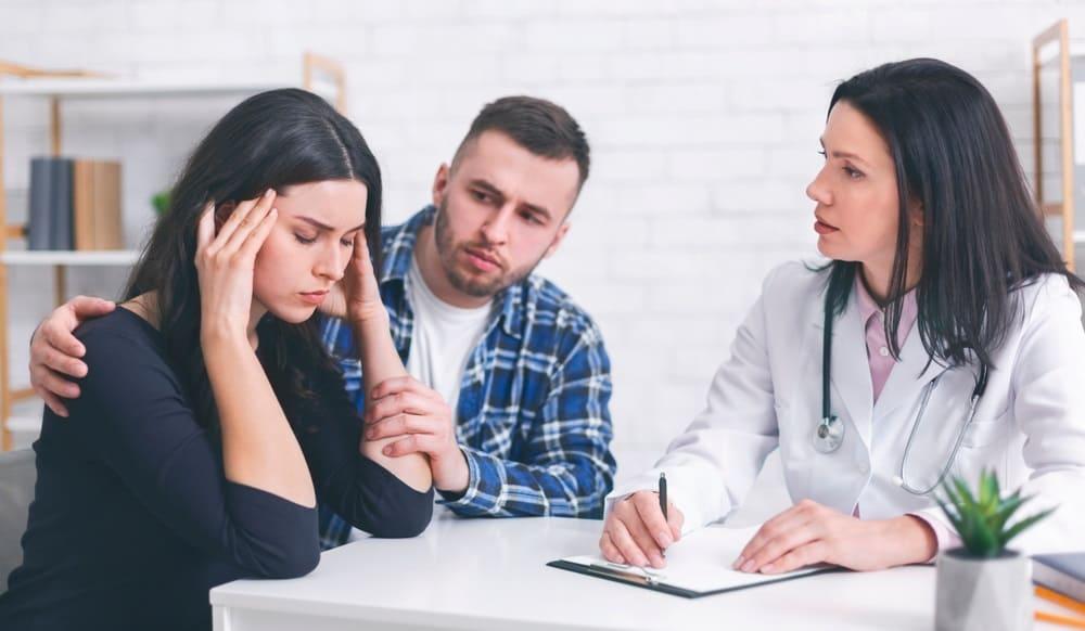 Usah Biarkan! Ini 5 Sebab Kenapa Penderita Migrain Perlu Berjumpa Pakar Neurologi