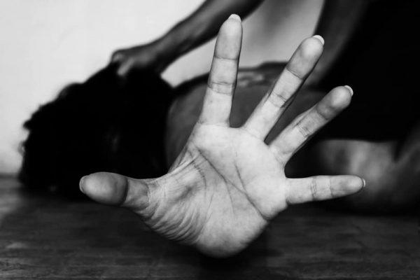 Stres Akibat PKP, Anak Bini Jadi Mangsa! Sila Ambil Peduli