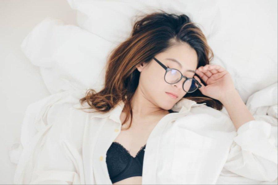 Ini Sebab Lelaki Suka Pandang Payudara Wanita, Bukan Cuma Sebab GATAL Sahaja!