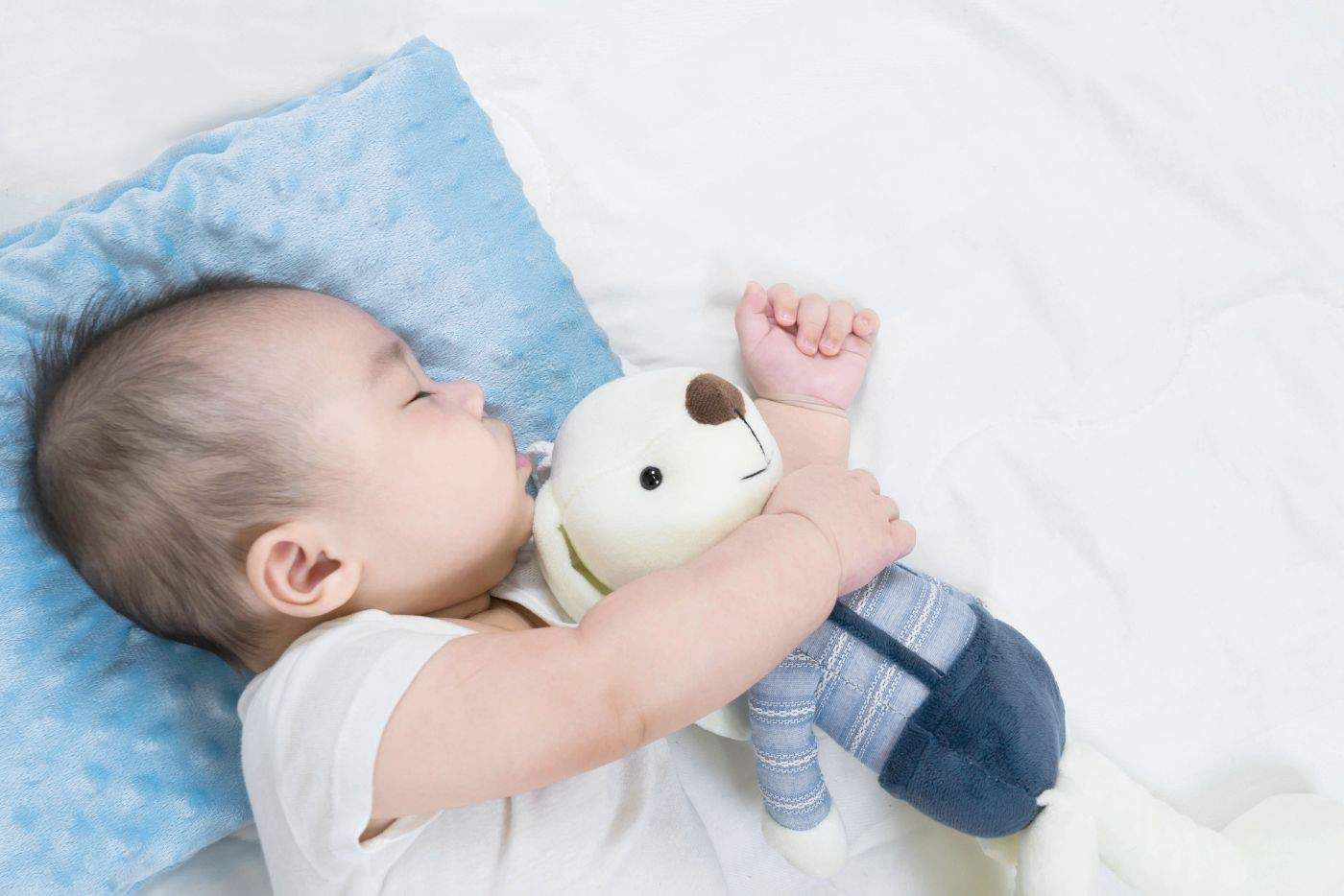 Ibu, Jangan Biarkan Bayi Tidur Lama Untuk Elak 5 Keadaan Ini!