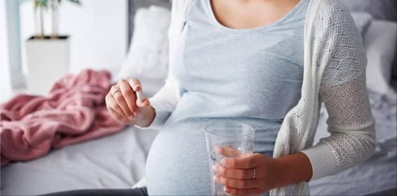 Cukup Nutrisi Kalau Ibu Hamil Makan Vitamin Pranatal, Benarkah? Ini Yang Anda Patut Tahu!