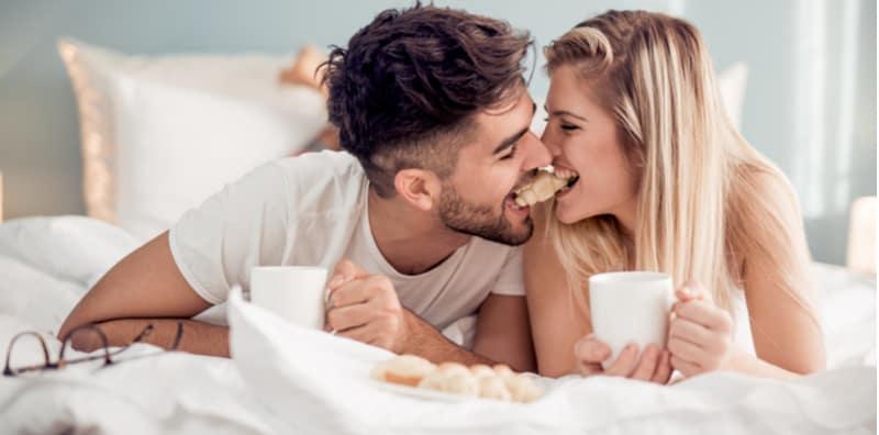 Hubungan Intim Bakar Banyak Kalori, Sebab Itu Asyik Lapar Lepas Bersama, Benarkah?