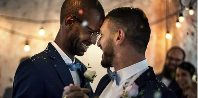 Naluri Suka Kaum Sejenis, Genetik Gay Hanyalah Mitos, Kajian Ini Sudah Buktikan!